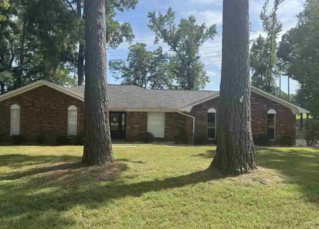 Property at 8856 Pleasant Hill Cir, Tyler, TX, 75707, 3 beds, 2 baths, [object Object]