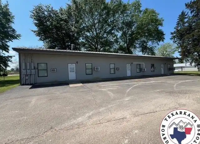Property at 100 Cedar Ln, De Kalb, TX, 75559, 2 beds, 1 bath, [object Object]