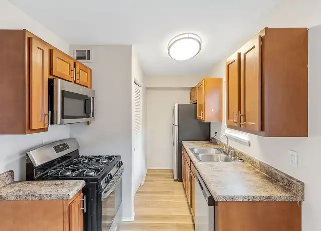 Property at Germantown Village Apartments - 630 E Kentucky St, Louisville, KY, 40203, 1 bed, 1 bath, [object Object]