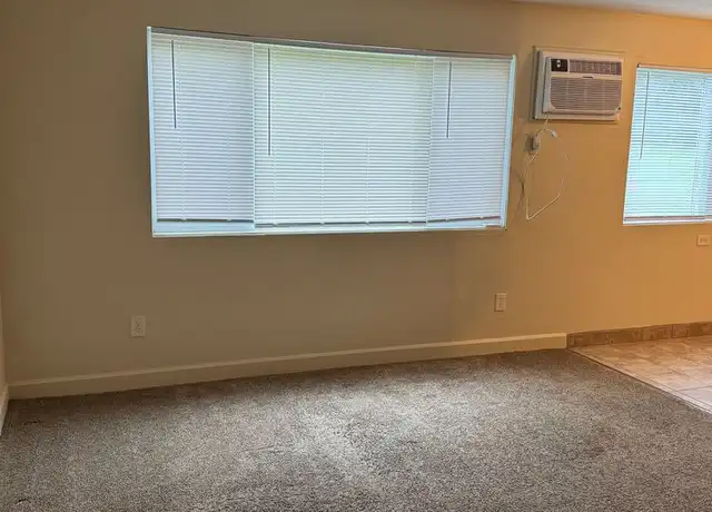 Property at 5743 Glenwood Ave Unit 5743-04, Golden Valley, MN, 55422, 1 bed, 1 bath, [object Object]