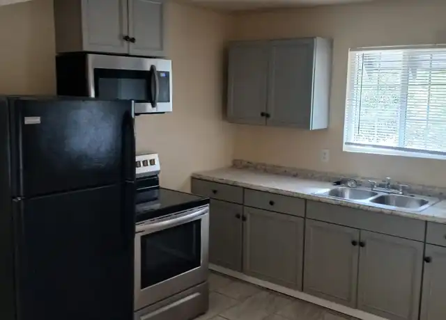 Property at 52575 Pine Cv Rd, Idyllwild, CA, 92549, 1 bed, 1 bath, [object Object]