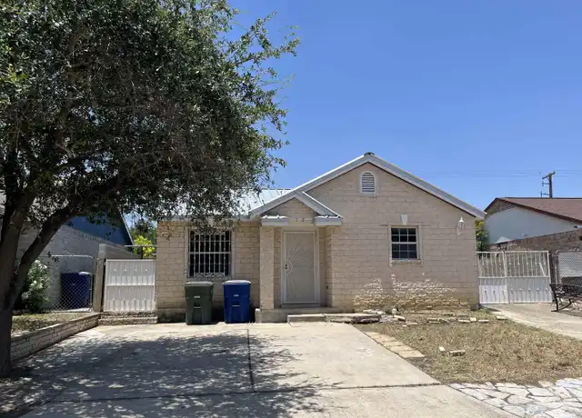 Property at 1212 Reagan Dr, Laredo, TX, 78046, 3 beds, 2 baths, [object Object]