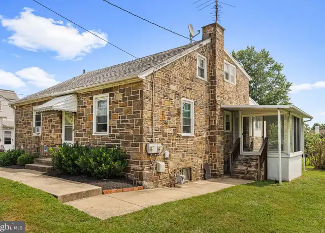 Property at 36 N Trooper Rd, West Norriton, PA, 19403, 1 bed, 1 bath, [object Object]