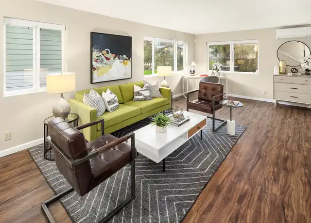 Property at 2133 N 172nd St Unit 2, Shoreline, WA, 98133, 2 beds, 1.5 baths, [object Object]