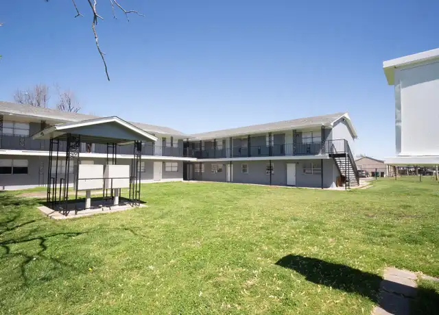 Property at 2801 SW 42nd St, Oklahoma City, OK, 73119, 1 bed, 1 bath, [object Object]