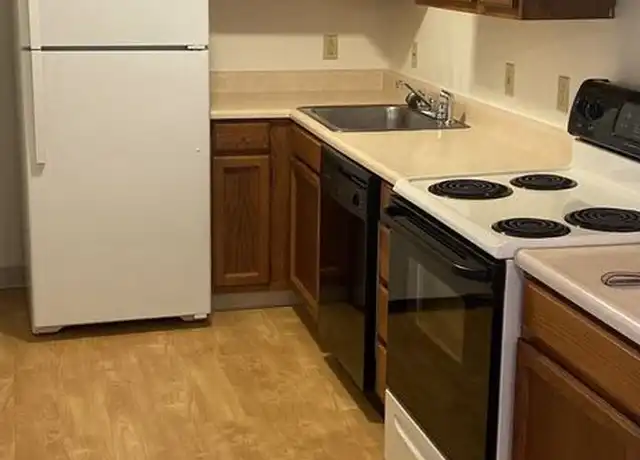 Property at 148 Dunns Bridge Ln Unit 20, Dover, NH, 03820, 2 beds, 2 baths, [object Object]