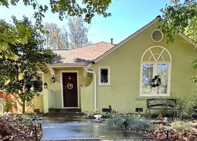 Property at 632 36th St, Sacramento, CA, 95816, 2 beds, 1 bath, [object Object]