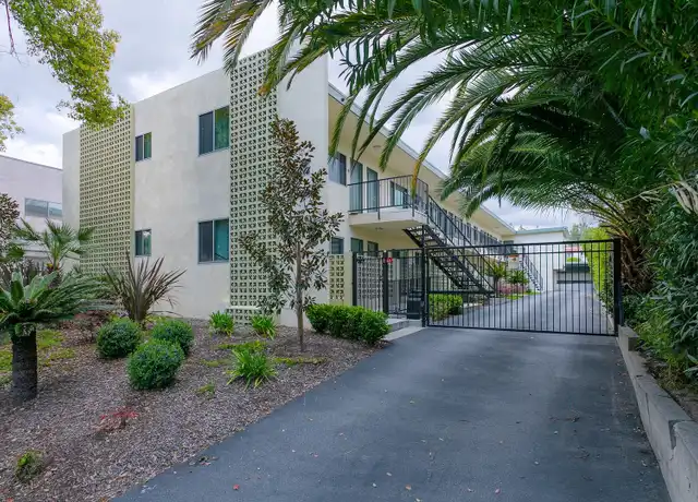 Property at 789 E Villa St Unit 08, Pasadena, CA, 91101, 1 bed, 1 bath, [object Object]