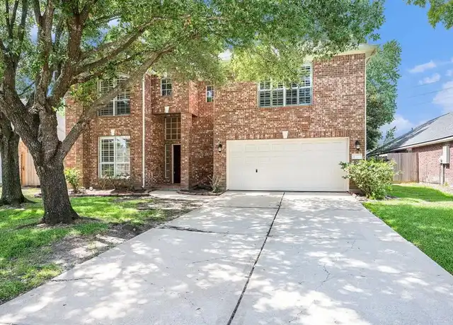 Property at 8307 Spinnaker Bay Ln, Pearland, TX, 77584, 5 beds, 3 baths, [object Object]