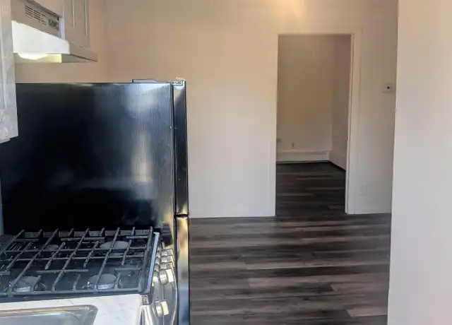 Property at 38 Broadway Unit C, Laurel Springs, NJ, 08021, 2 beds, 1 bath, [object Object]