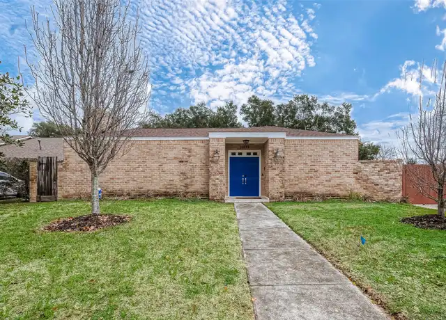 Property at 10919 Villa Lea Ln, Houston, TX, 77071, 3 beds, 2 baths, [object Object]