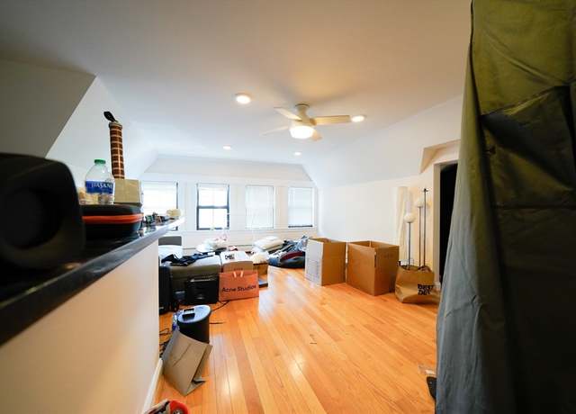 Photo of 219 Commonwealth Ave Unit 44, Chestnut Hill, MA 02467