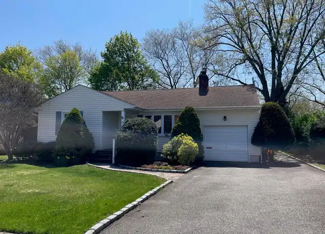 Property at 20 Gainsboro Ln, Syosset, NY, 11791, 3 beds, 1.5 baths, [object Object]