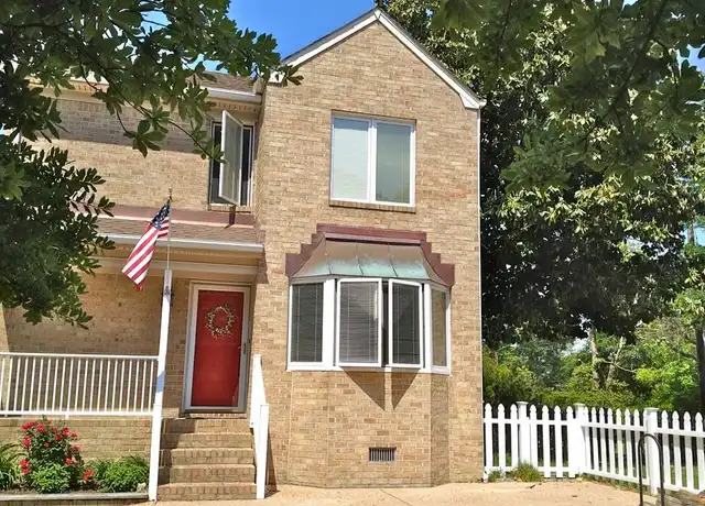 Property at 301 Discovery Rd, Virginia Beach, VA, 23451, 3 beds, 2.5 baths, [object Object]