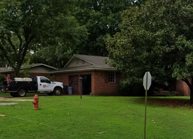 Property at 1301 Linden Ave, Jonesboro, AR, 72401, 3 beds, 2 baths, [object Object]