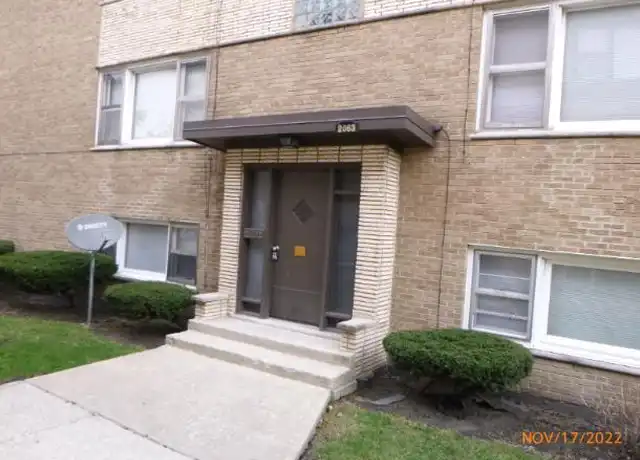 Property at 2063 135th Pl, Blue Island, IL, 60406, 2 beds, 1 bath, [object Object]