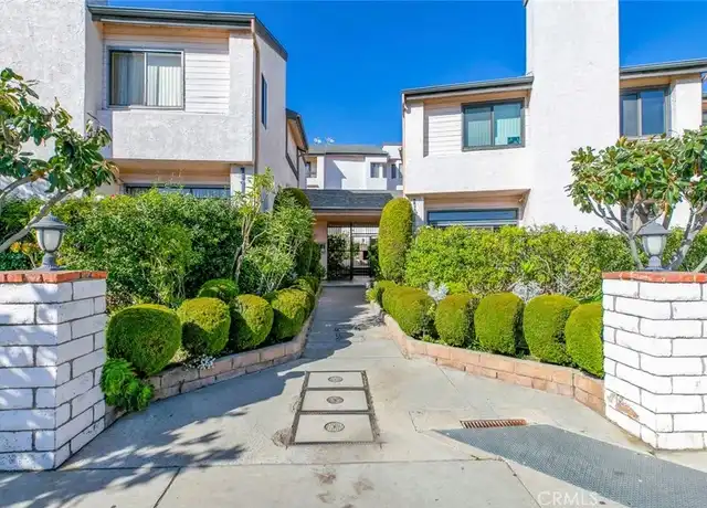 Property at 11911 Magnolia Blvd #19, Valley Village, CA, 91607, 3 beds, 2.5 baths, [object Object]