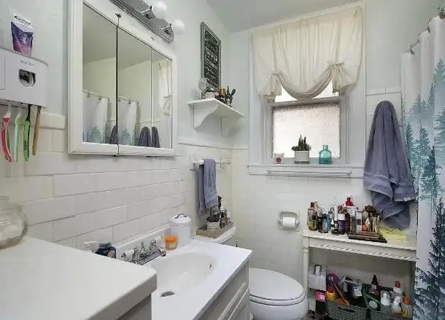 Property at 4855 Hull St, Skokie, IL, 60077, 3 beds, 1 bath, [object Object]