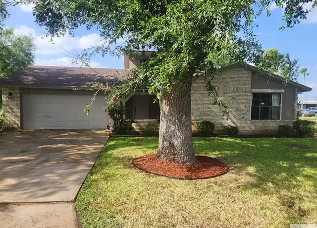 Property at 2 Alvarado Ave, Rancho Viejo, TX, 78575, 3 beds, 2 baths, [object Object]