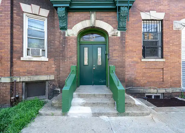 Property at 84 Baldwin Ave Unit 3, Jersey City, NJ, 07306, 2 beds, 1 bath, [object Object]