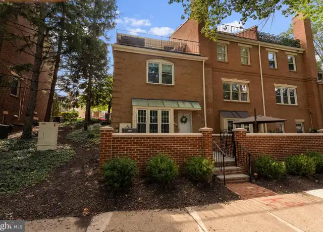 Property at 2504 Fairfax Dr Unit 9A, Arlington, VA, 22201, 1 bed, 1 bath, [object Object]