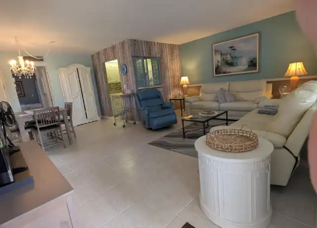 Property at 20 Coventry A Unit A, West Palm Beach, FL, 33417, 1 bed, 1.5 baths, [object Object]