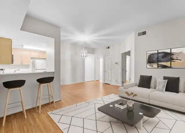 Property at 2209 S Braeswood Blvd Unit 32H, Houston, TX, 77030, 1 bed, 1 bath, [object Object]
