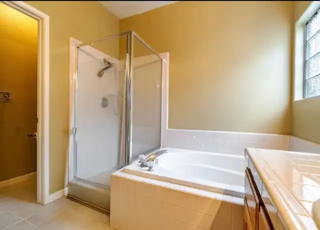 Property at 524 Mallard Ave, Lemoore, CA, 93245, 3 beds, 2 baths, [object Object]