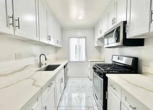 Property at 6337 Whitsett Ave Unit 32, Valley Glen, CA, 91606, 3 beds, 2 baths, [object Object]