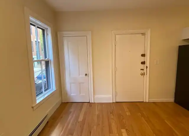Property at 13 S Russell St, Boston, MA, 02114, 1 bed, 1 bath, [object Object]