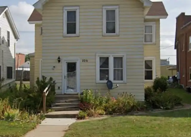 Property at 200 N Lincoln St Unit 2, Thorp, WI, 54771, 2 beds, 1 bath, [object Object]