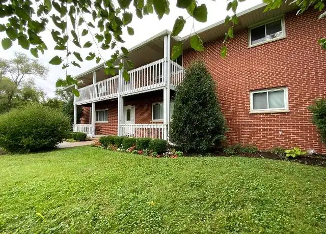 Property at 1902 N Seminary Ave, Woodstock, IL, 60098, 2 beds, 1 bath, [object Object]
