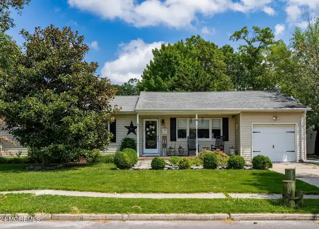 Property at 5 Adams Dr, Brick, NJ, 08724, 3 beds, 2 baths, [object Object]