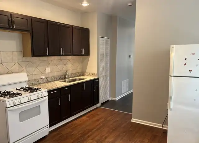 Property at 8624 S Houston Ave Unit 2F, Chicago, IL, 60617, 2 beds, 1 bath, [object Object]