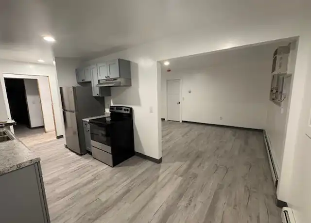 Property at 595 Wagner Dr Unit 3, Battle Creek, MI, 49017, 1 bed, 1 bath, [object Object]