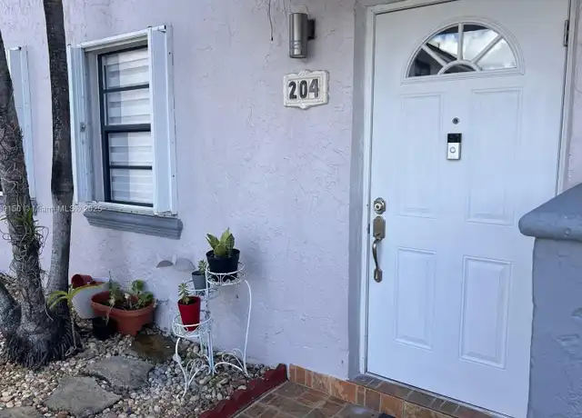 Property at 200 SW 113th Ave #204, Miami, FL, 33174, 3 beds, 2 baths, [object Object]