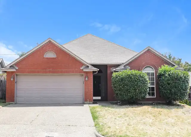 Property at 705 Cross Ridge Cir N, Fort Worth, TX, 76120, 3 beds, 2 baths, [object Object]