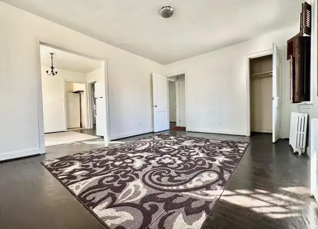 Property at 1300 N Hudson St Unit TOP FLOOR, Arlington, VA, 22201, 4 beds, 2 baths, [object Object]