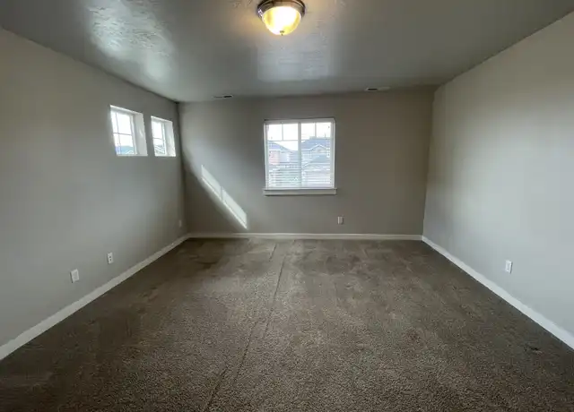 Property at 9127 W Tillamook Dr, Boise, ID, 83709, 3 beds, 2.5 baths, [object Object]