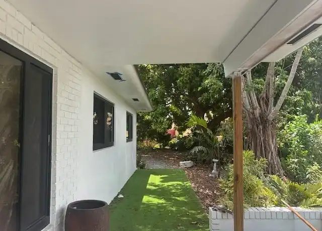Property at 10101 NW 5th St, Plantation, FL, 33324, 3 beds, 2 baths, [object Object]