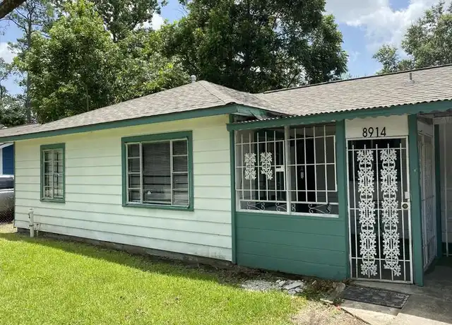 Property at 8914 Linda Vista Rd, Houston, TX, 77078, 3 beds, 2 baths, [object Object]