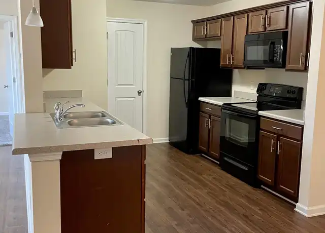 Property at 121 Colonnade St Unit 205, Lynchburg, VA, 24502, 2 beds, 2 baths, [object Object]