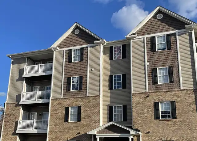 Property at 121 Colonnade St Unit 205, Lynchburg, VA, 24502, 2 beds, 2 baths, [object Object]