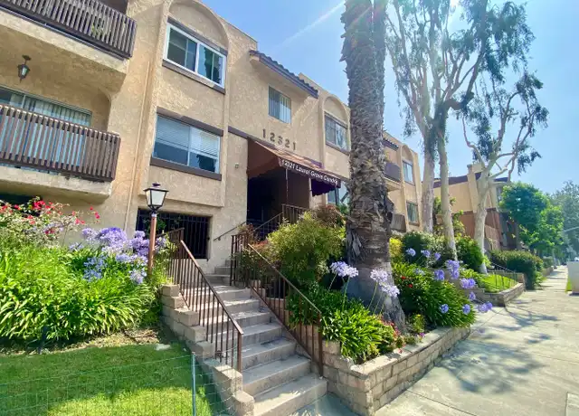 Property at 12321 Riverside Dr #102, Valley Village, CA, 91607, 2 beds, 2 baths, [object Object]