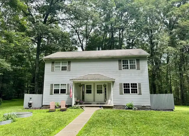 Property at 7 Hemlock Rd #2, Bloomingburg, NY, 12721, 3 beds, 1 bath, [object Object]