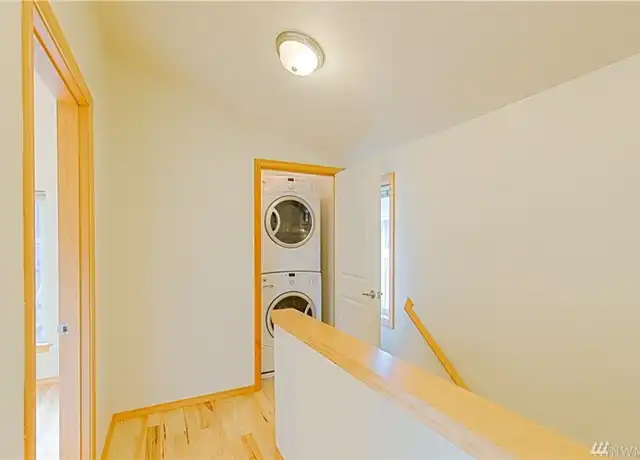 Property at 7953 9th Ave SW, Seattle, WA, 98106, 3 beds, 1.5 baths, [object Object]