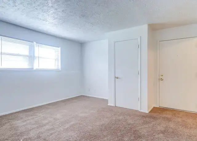 Property at Lakewood Terrace Apartments - 1301 1/2 N Hershey Rd, Bloomington, IL, 61704, 1-2 bed, 1 bath, [object Object]