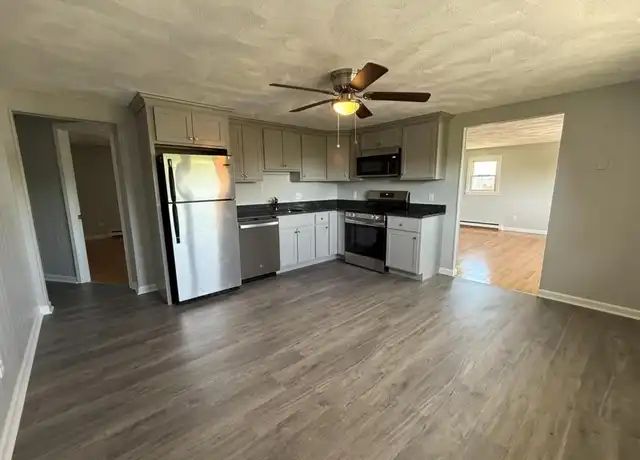 Property at 397 Snell St, Fall River, MA, 02721, 2 beds, 1 bath, [object Object]