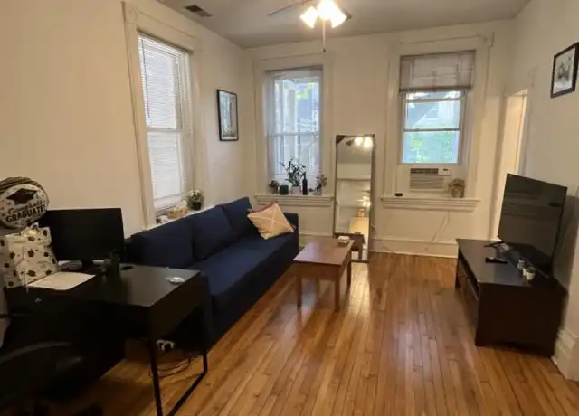 Property at 1453 W Thomas St, Chicago, IL, 60642, 2 beds, 1 bath, [object Object]