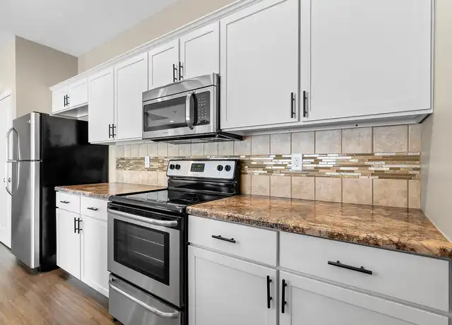 Property at Boyson Commons - 6900 Doubletree Rd NE, Cedar Rapids, IA, 52402, 2-3 beds, 2.5 baths, [object Object]